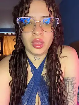 Snapshot of tefyrodri chatting on 05.16.26 tefyrodri online show from 05.16.26