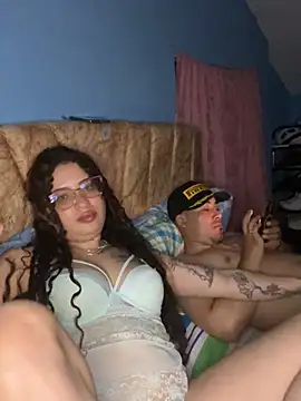 Snapshot of tefyrodri chatting on 05.17.26 tefyrodri online show from 05.17.26