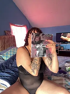Snapshot of tefyrodri chatting on 05.22.26 tefyrodri online show from 05.22.26