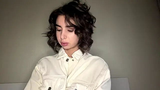 JessiaRuezga online show from 05.20.26