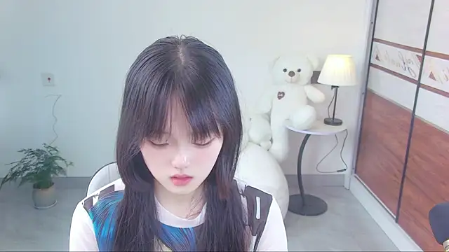 Evil-Bunny007 online show from 05.14.26
