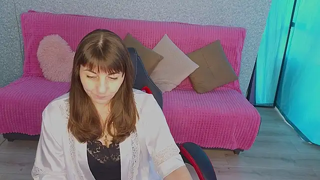 Snapshot of StelaDream chatting on 05.16.26 StelaDream online show from 05.16.26