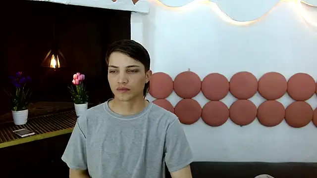 MaxxLouis online show from 05.27.26
