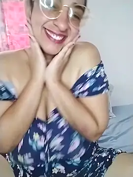 Snapshot of Pamela_sa chatting on 05.29.26 Pamela sa online show from 05.29.26