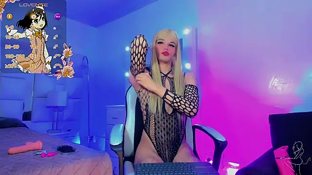Snapshot of Isabella_Kirk_ chatting on 05.19.26 Isabella Kirk online show from 05.19.26