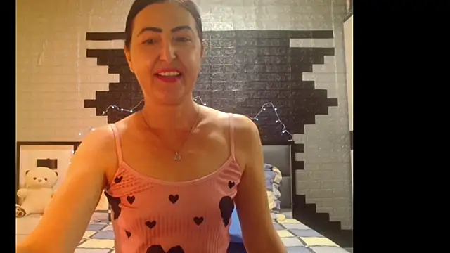 Ada Vera online show from 05.19.26