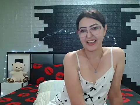 Snapshot of Ada_Vera chatting on 06.13.26 Ada Vera online show from 06.13.26