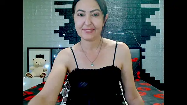 Snapshot of Ada_Vera chatting on 06.19.26 Ada Vera online show from 06.19.26