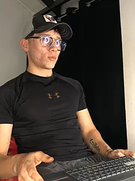 Snapshot of Salvatore_angelo chatting on 08.02.26 Salvatore angelo online show from 08.02.26