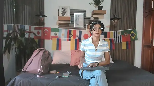 Snapshot of Evaa_campbell chatting on 07.06.26 Evaa campbell online show from 07.06.26