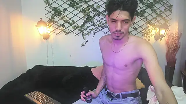 iamfabri online show from 05.20.26