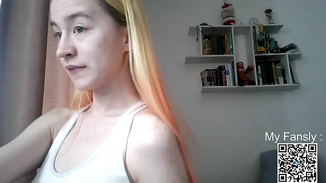 Emilya201 online show from 05.18.26