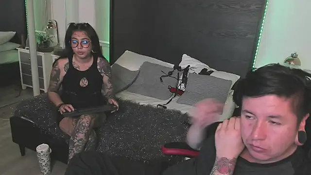 Snapshot of inkedsinners_ chatting on 05.20.26 inkedsinners online show from 05.20.26