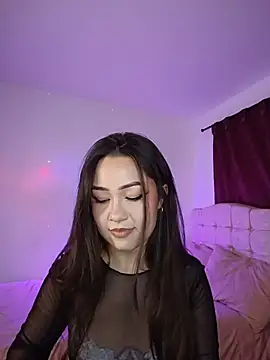 Snapshot of paariiss_ chatting on 05.28.26 paariiss online show from 05.28.26