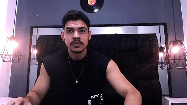Snapshot of Dannesh_ chatting on 05.17.26 Dannesh online show from 05.17.26