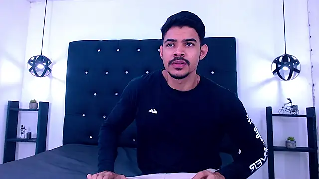 Snapshot of Dannesh_ chatting on 05.21.26 Dannesh online show from 05.21.26