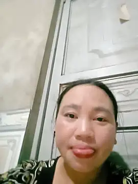 Snapshot of Elizabeo chatting on 05.25.26 Elizabeo online show from 05.25.26