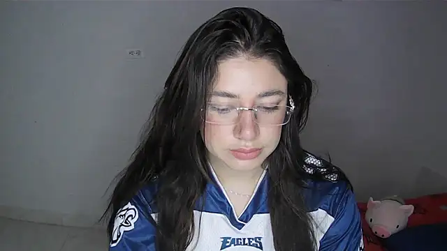 Snapshot of alythia chatting on 05.22.26 alythia online show from 05.22.26