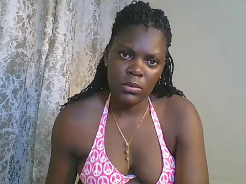 Snapshot of dollface_bela chatting on 05.15.26 dollface bela online show from 05.15.26