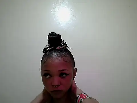Snapshot of Miss_rihanna chatting on 07.12.26 Miss rihanna online show from 07.12.26