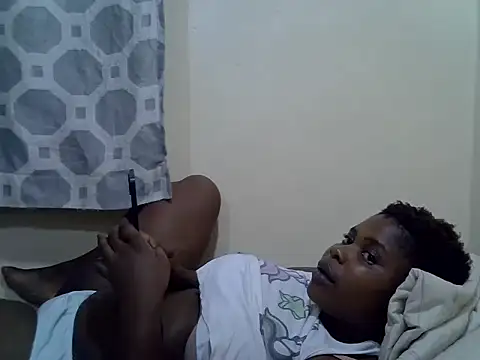 Snapshot of queentashana chatting on 05.29.26 queentashana online show from 05.29.26