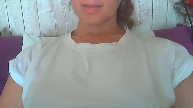 Bella--White online show from 06.09.26