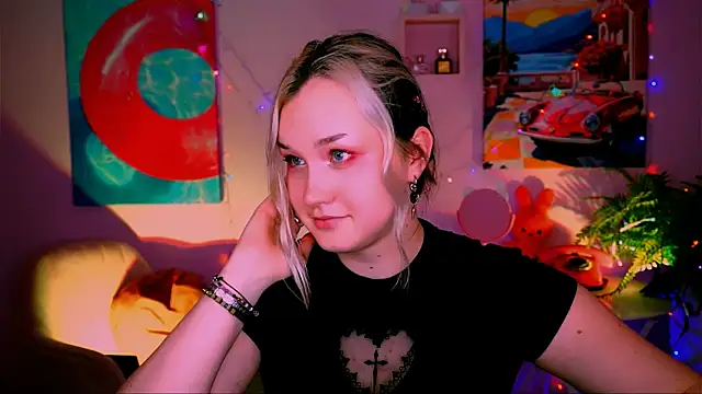 ViolettWoods online show from 05.19.26