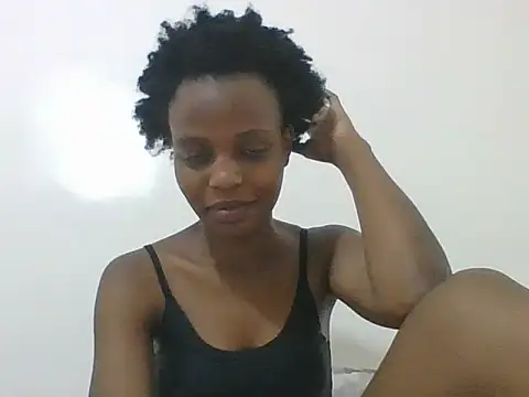 Snapshot of chickcute12 chatting on 06.09.26 chickcute12 online show from 06.09.26