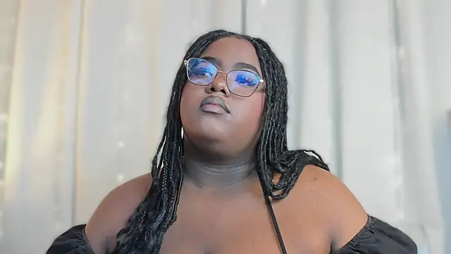 Snapshot of Ayanaa_Ebony_ chatting on 07.01.26 Ayanaa Ebony online show from 07.01.26
