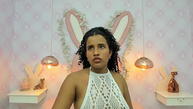 Snapshot of Horny_Curls chatting on 05.19.26 Horny Curls online show from 05.19.26