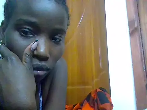 Snapshot of slimy_gal12 chatting on 06.21.26 slimy gal12 online show from 06.21.26