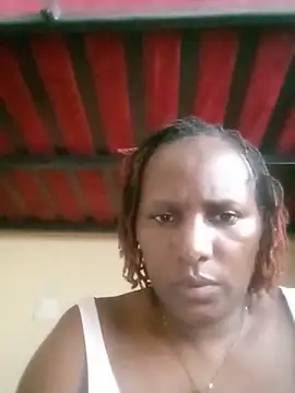 Snapshot of luckyanicia chatting on 05.19.26 luckyanicia online show from 05.19.26