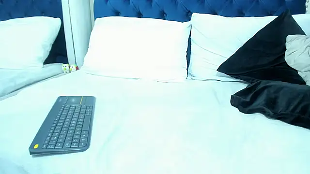 Snapshot of AlondraSosa chatting on 05.23.26 AlondraSosa online show from 05.23.26