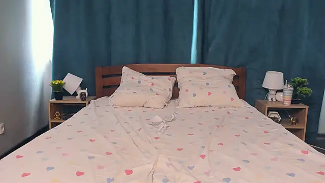 DeniseMekus online show from 06.18.26