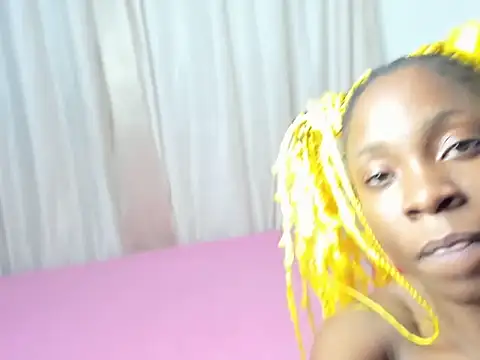 Snapshot of pixie_tease chatting on 05.19.26 pixie tease online show from 05.19.26