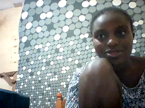 Snapshot of liligal chatting on 07.07.26 liligal online show from 07.07.26