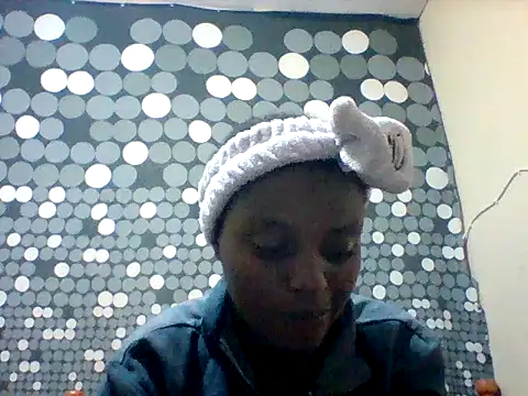 Snapshot of liligal chatting on 07.09.26 liligal online show from 07.09.26