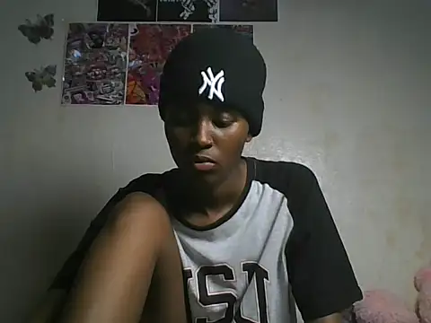 Snapshot of loversoncam chatting on 05.28.26 loversoncam online show from 05.28.26