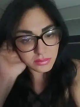 Snapshot of BaddieOMalessere chatting on 06.14.26 BaddieOMalessere online show from 06.14.26