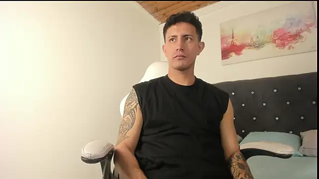 Snapshot of marcos_vieyra chatting on 06.04.26 marcos vieyra online show from 06.04.26