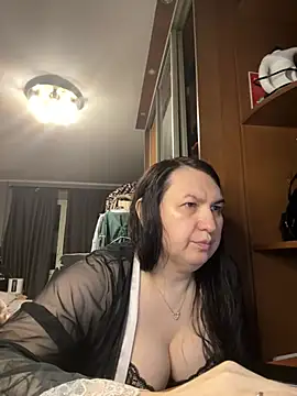 EvaBeautyXxX online show from 05.26.26