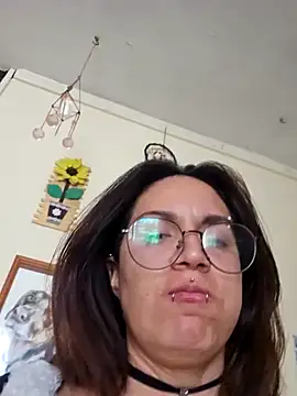 Karengenesisx online show from 06.11.26
