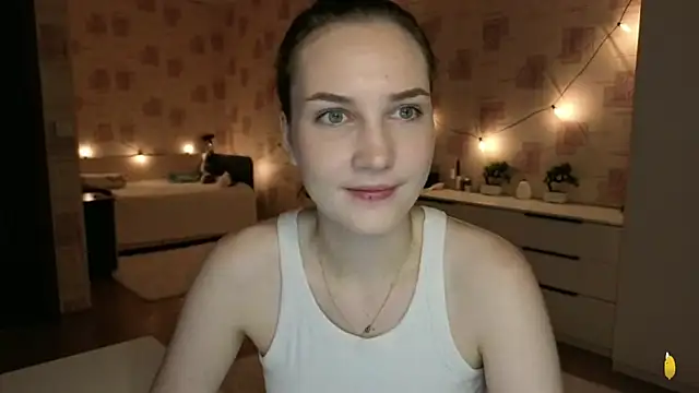 Snapshot of Megan_swiftss chatting on 06.10.26 Megan swiftss online show from 06.10.26