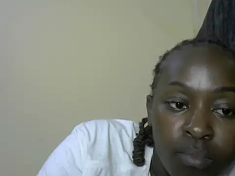 Snapshot of Daddys-girl chatting on 05.16.26 Daddys-girl online show from 05.16.26