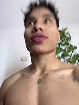 NelModel1 online show from 05.28.26