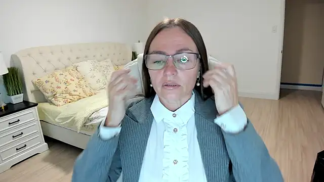 Vika73 online show from 09.23.25