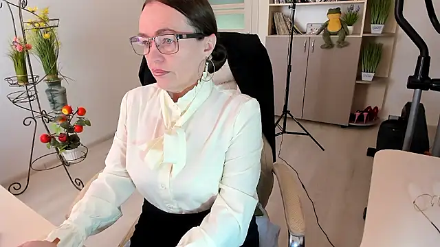 Snapshot of Vika73 chatting on 01.18.26 Vika73 online show from 01.18.26