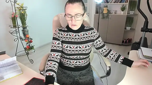 Snapshot of Vika73 chatting on 02.02.26 Vika73 online show from 02.02.26