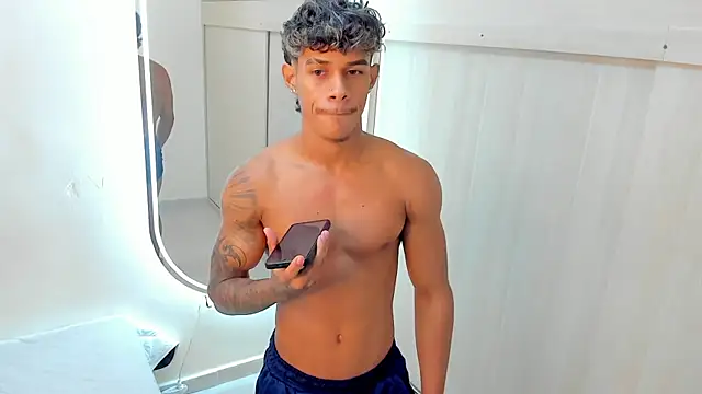 Snapshot of Joao_da_silva19 chatting on 07.10.26 Joao da silva19 online show from 07.10.26
