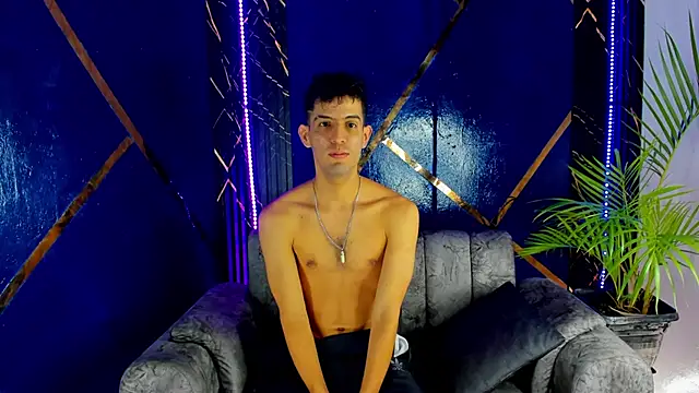Snapshot of sexy_hairy1 chatting on 06.19.26 sexy hairy1 online show from 06.19.26